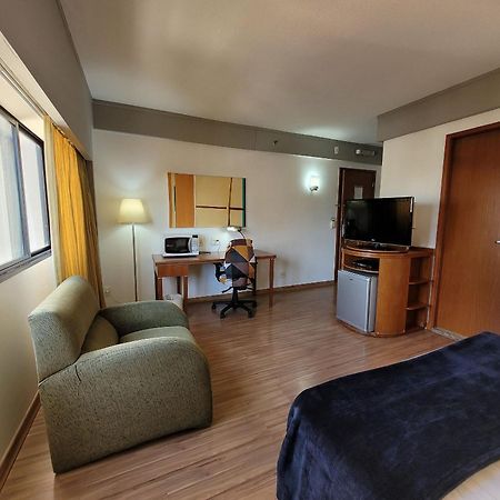 Flat Particular Rua Borges Lagoa C/ Garagem Uh1008 Сао Паоло Екстериор снимка